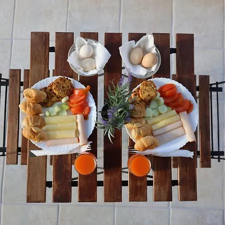 شقة Luxury بوليخرونو